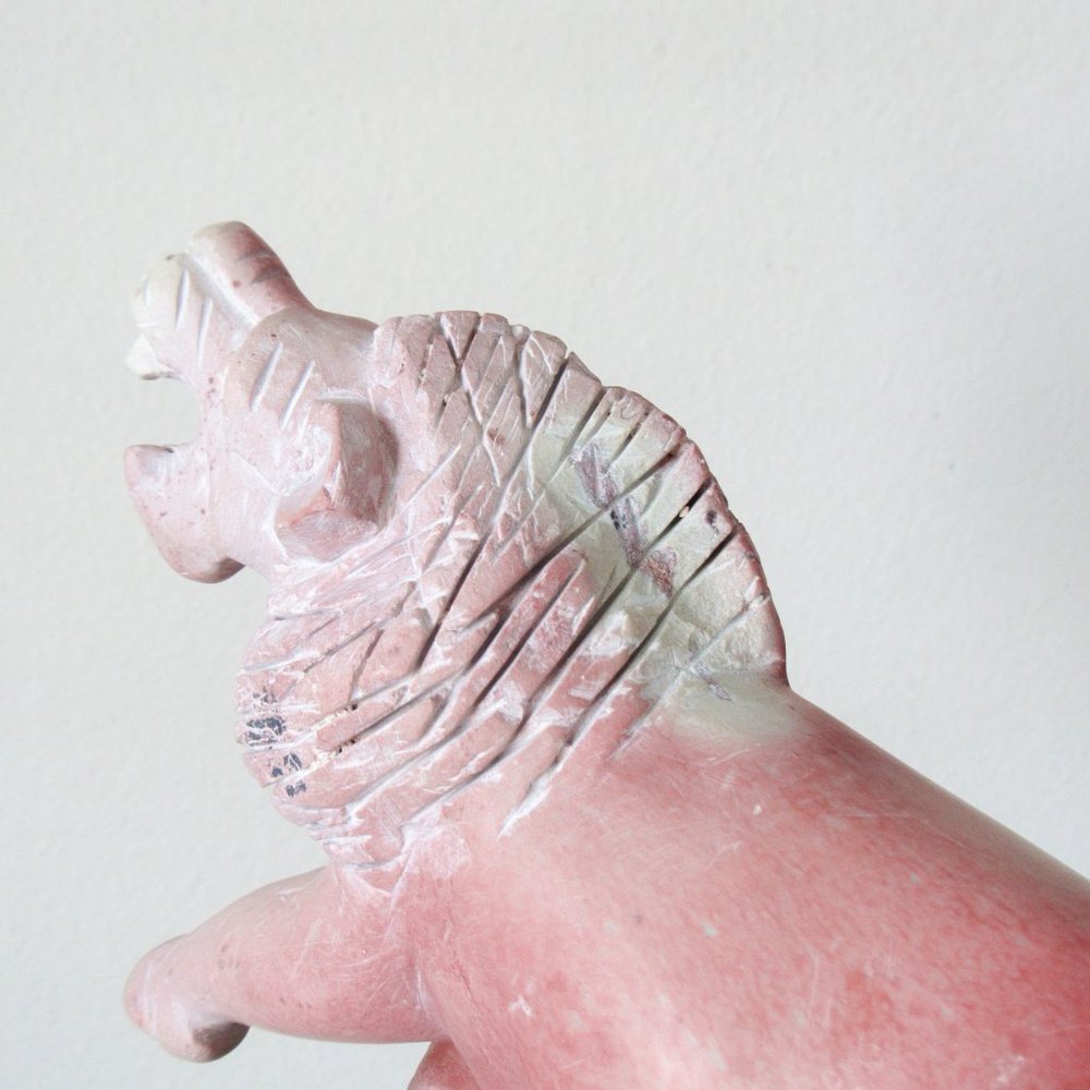 Vintage Carved Lion Sculpture Soapstone Home Accent Collectable Art Stone Statue - Picture 6 of 10